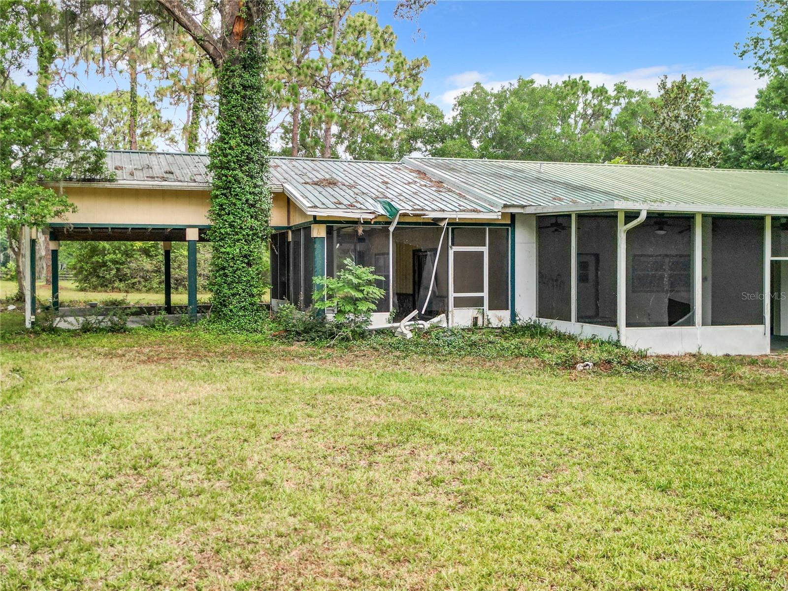 3801 Sw 86th Ter Property Photo 44