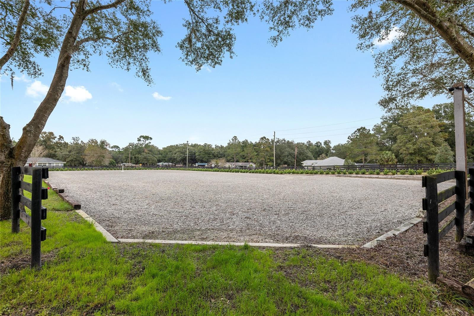 2 Count Fleet Dr Property Photo 33