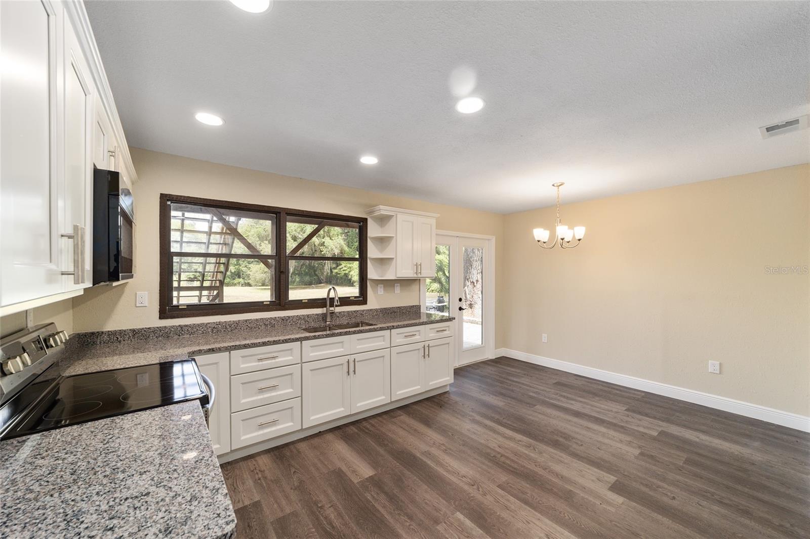 14260 Ne 40th Ct Property Photo 16