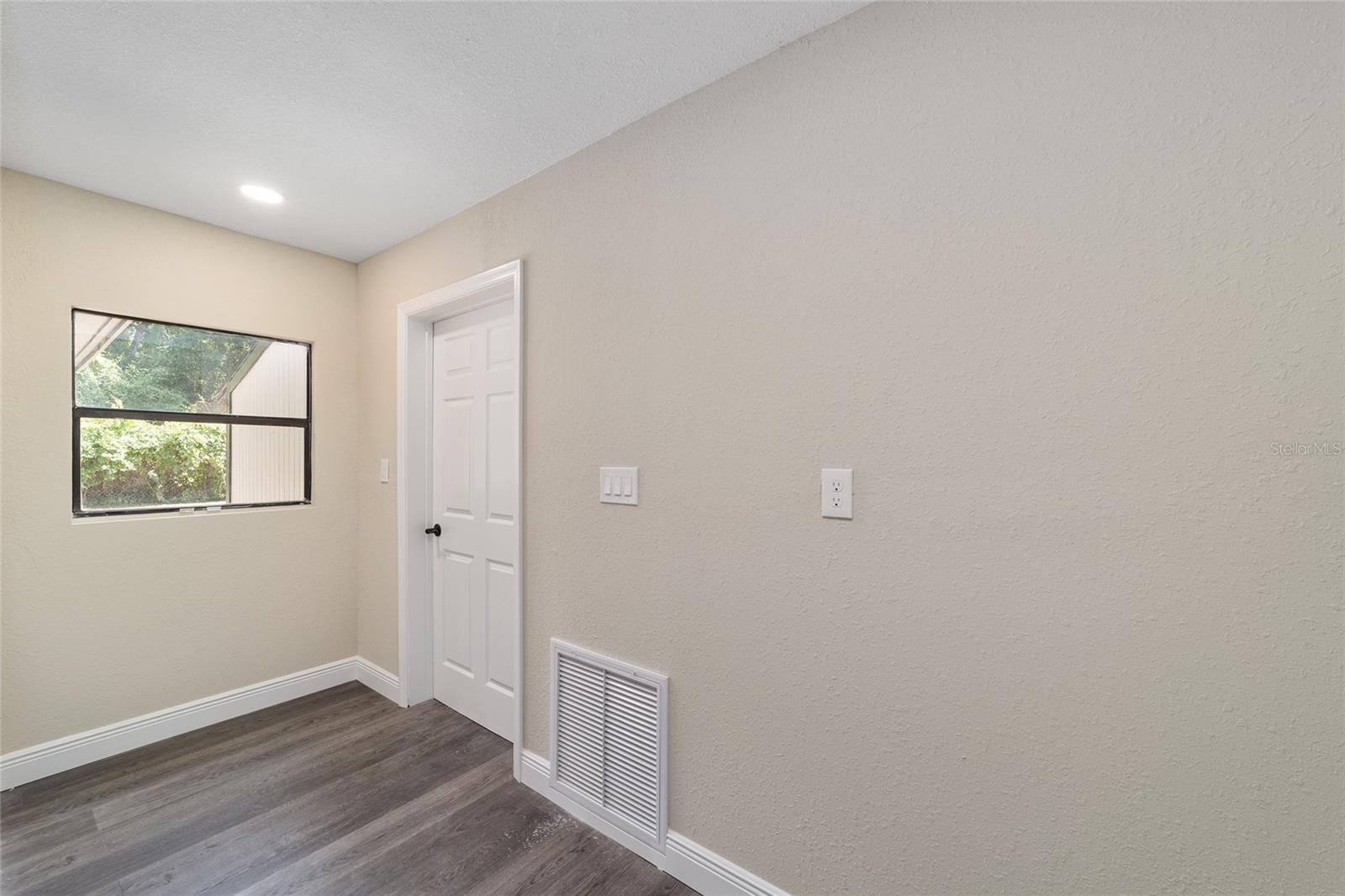 14260 Ne 40th Ct Property Photo 25