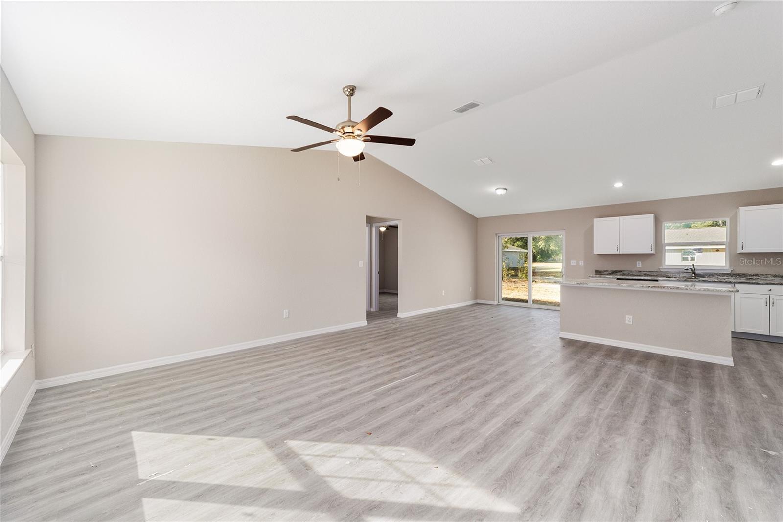 10150 N Biscayne Dr Property Photo 10