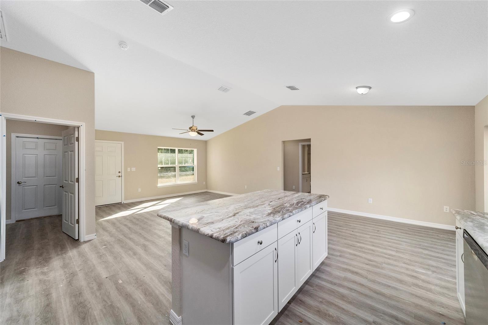 10150 N Biscayne Dr Property Photo 14