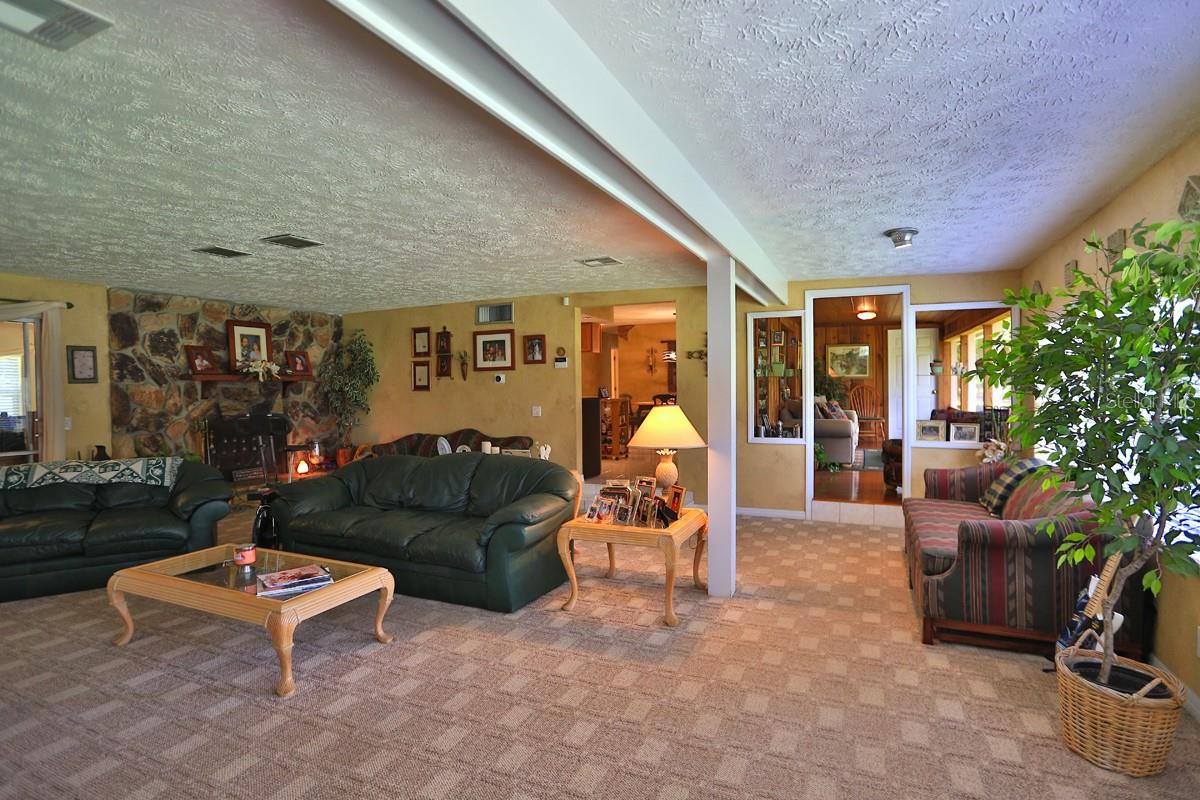 4888 Sw 7th Avenue Rd Property Photo 7