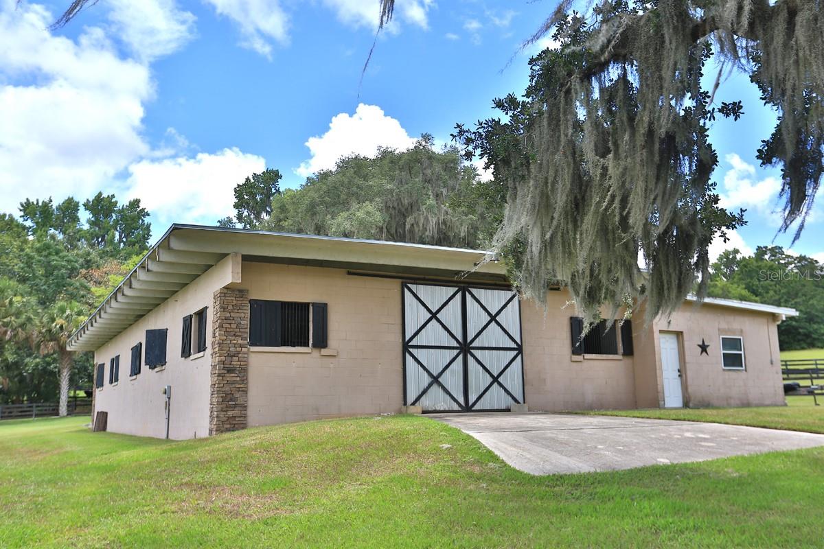4888 Sw 7th Avenue Rd Property Photo 32
