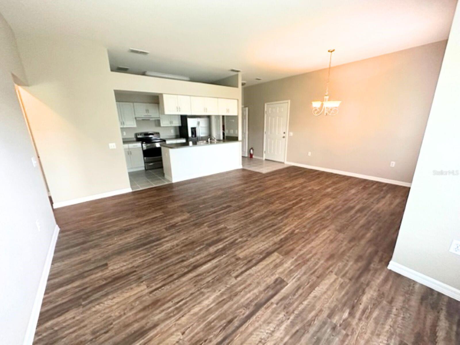 1005 Eagle Pond Dr #1005 Property Photo 2