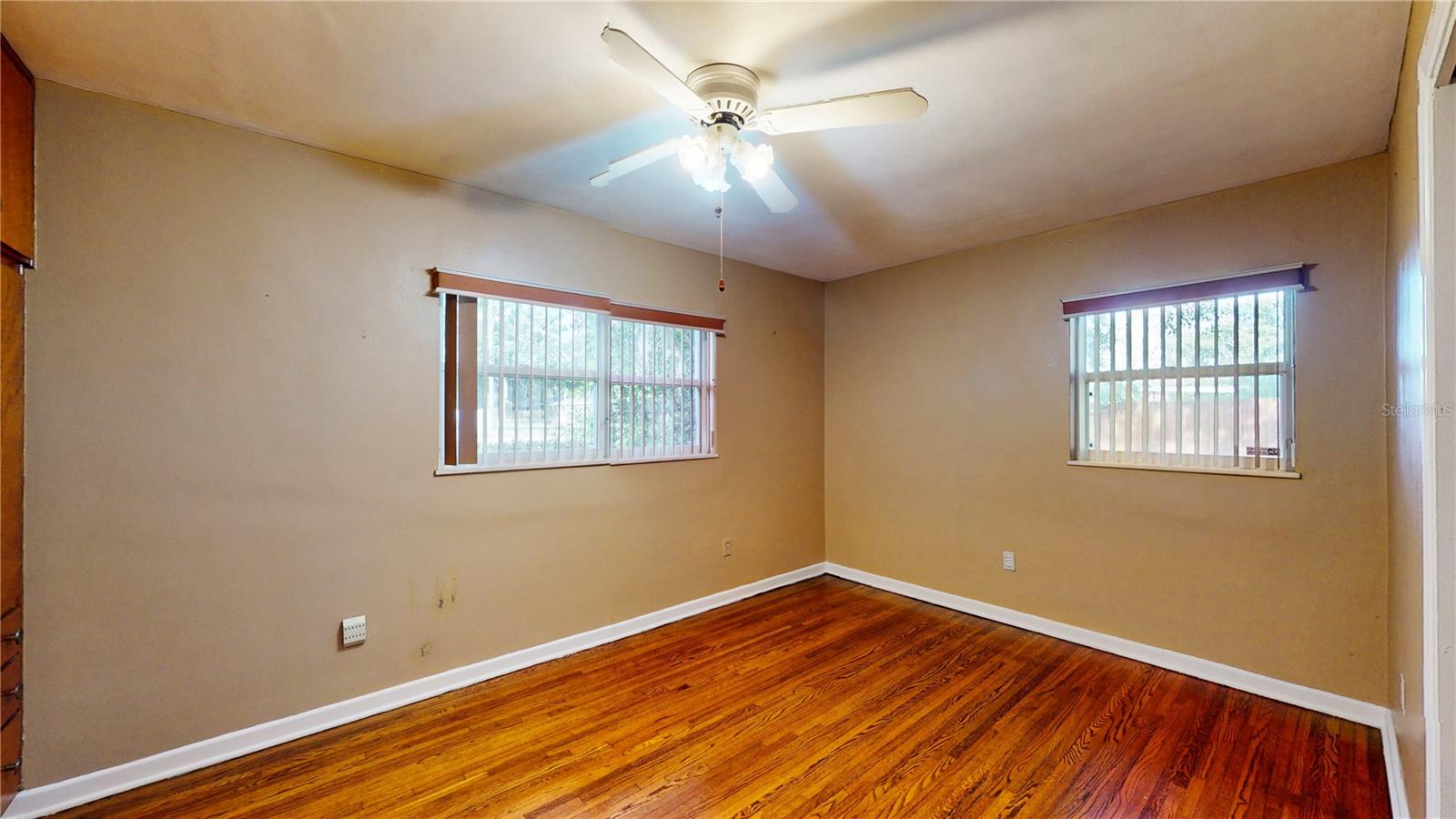 1435 N Combee Rd Property Photo 12