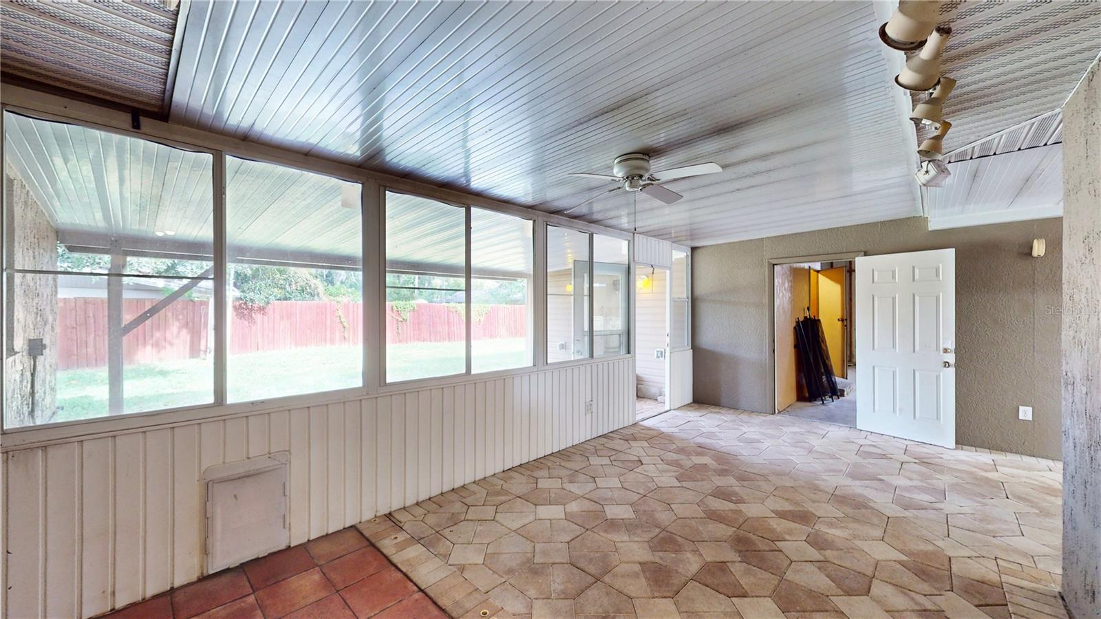1435 N Combee Rd Property Photo 41