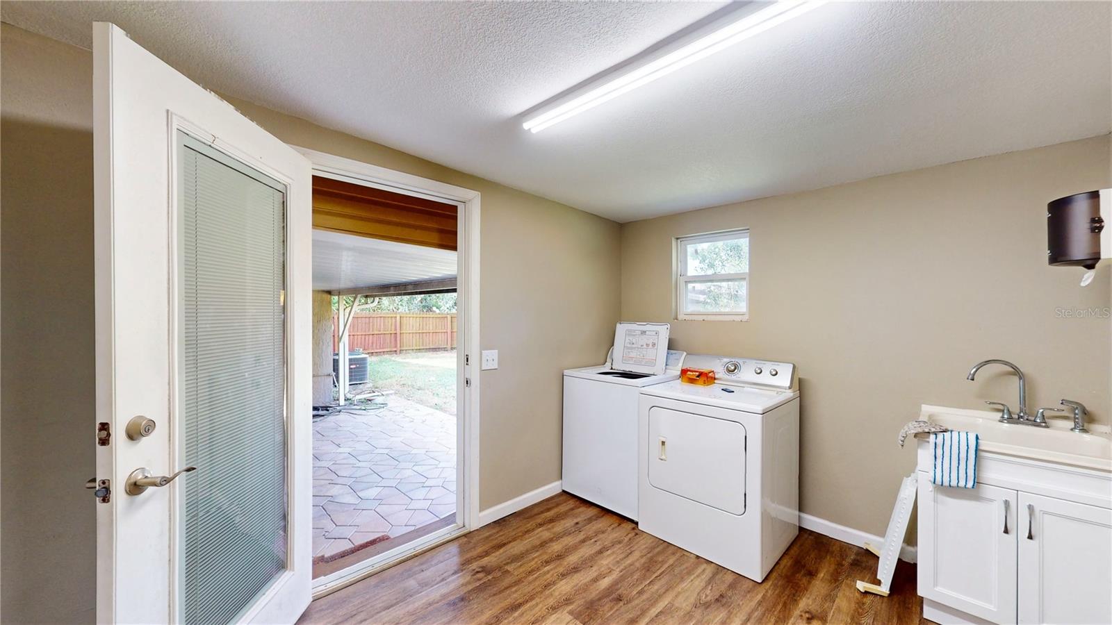 1435 N Combee Rd Property Photo 54