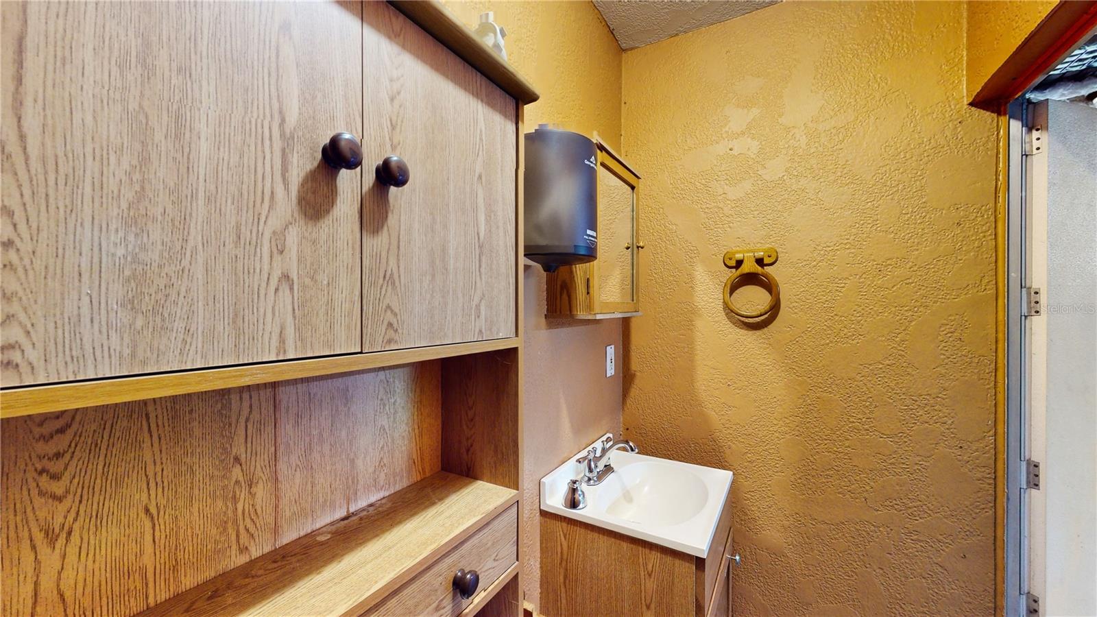 1435 N Combee Rd Property Photo 68