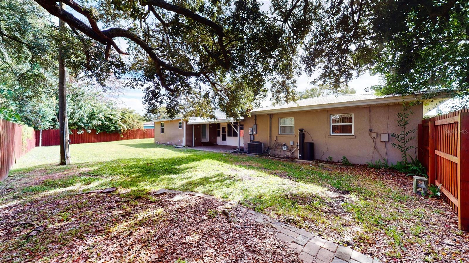 1435 N Combee Rd Property Photo 71