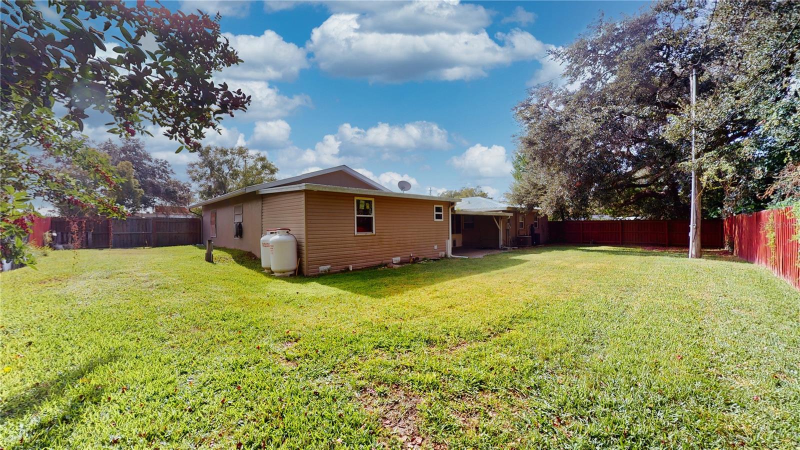 1435 N Combee Rd Property Photo 73