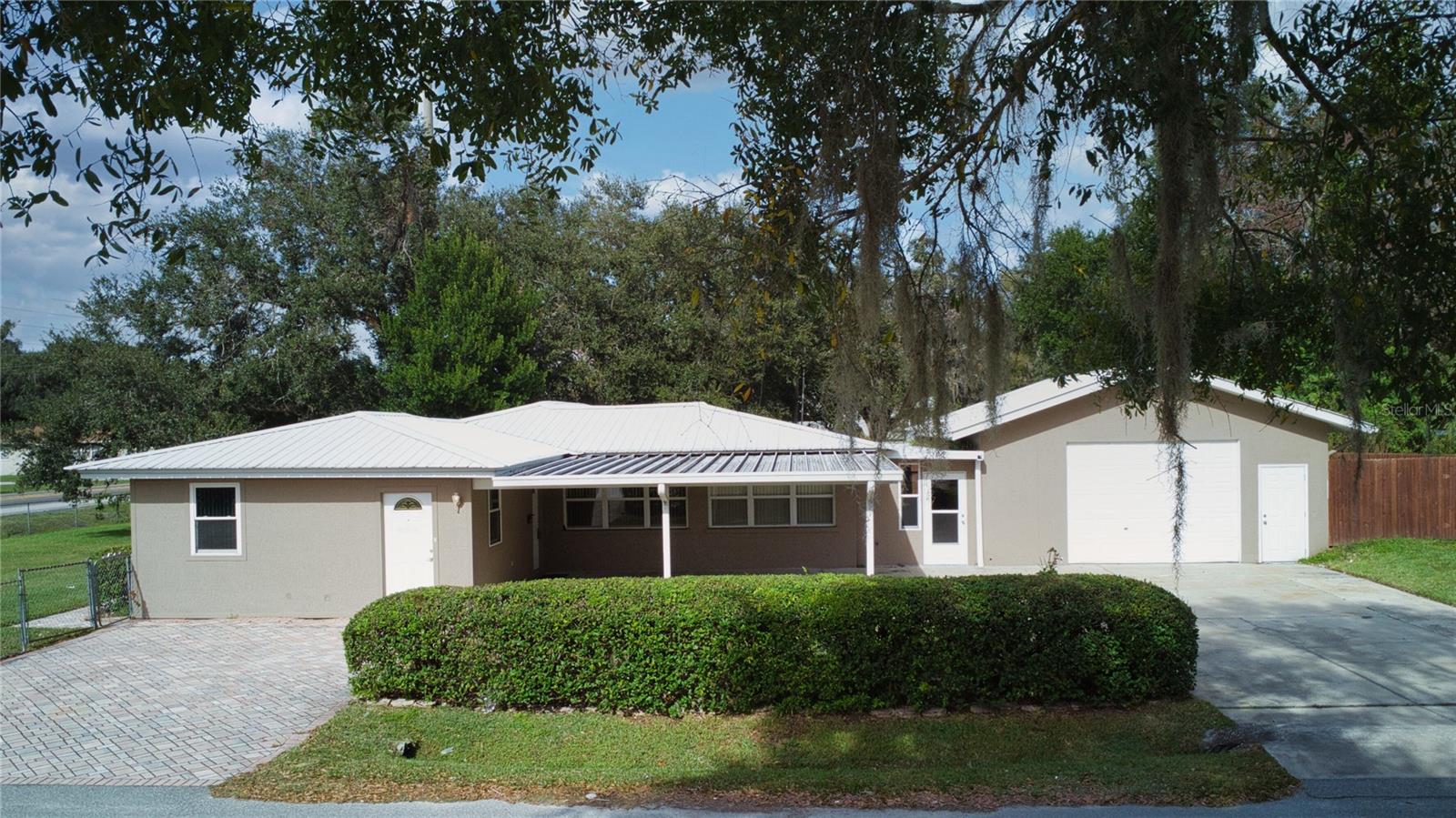 1435 N Combee Rd Property Photo 81