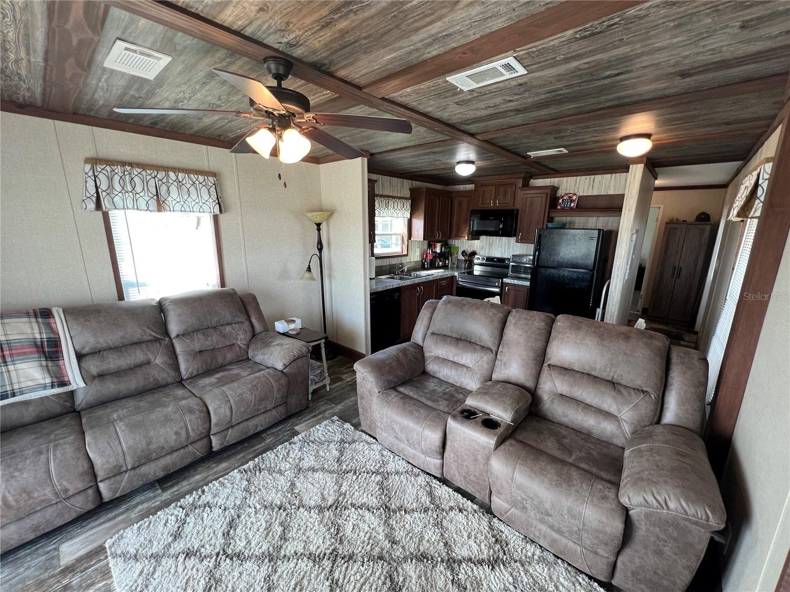 5143 Northshore Dr Property Photo 17