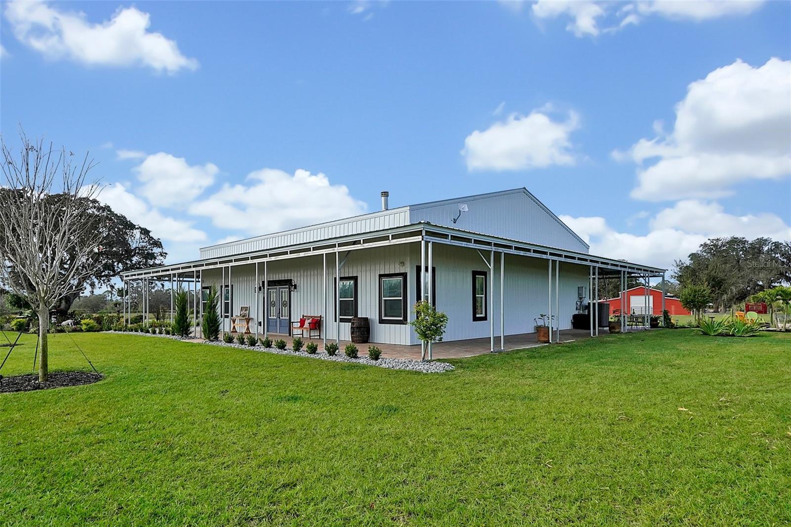 3395 Lake Buffum Rd E Property Photo 6