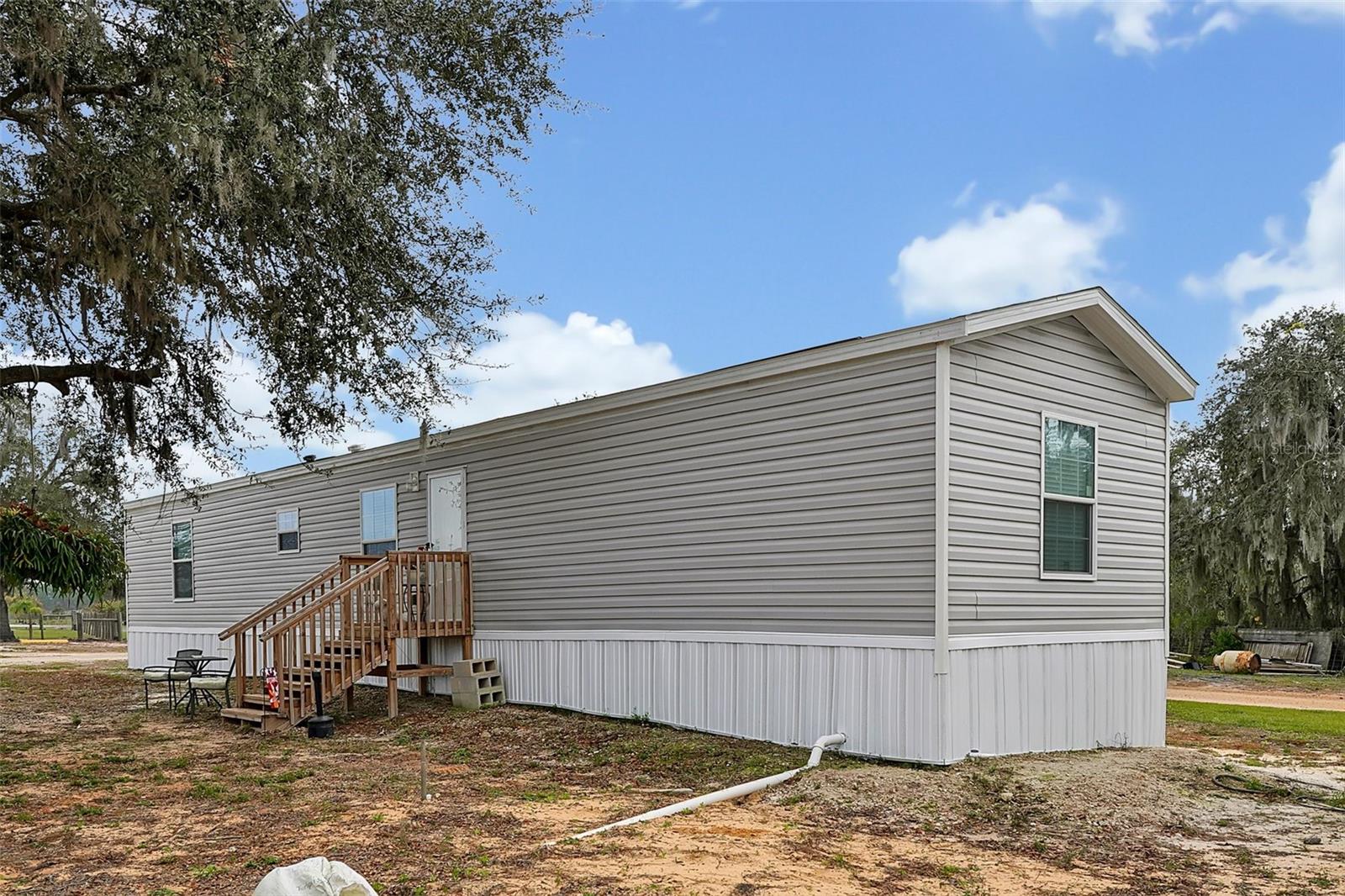 3395 Lake Buffum Rd E Property Photo 60