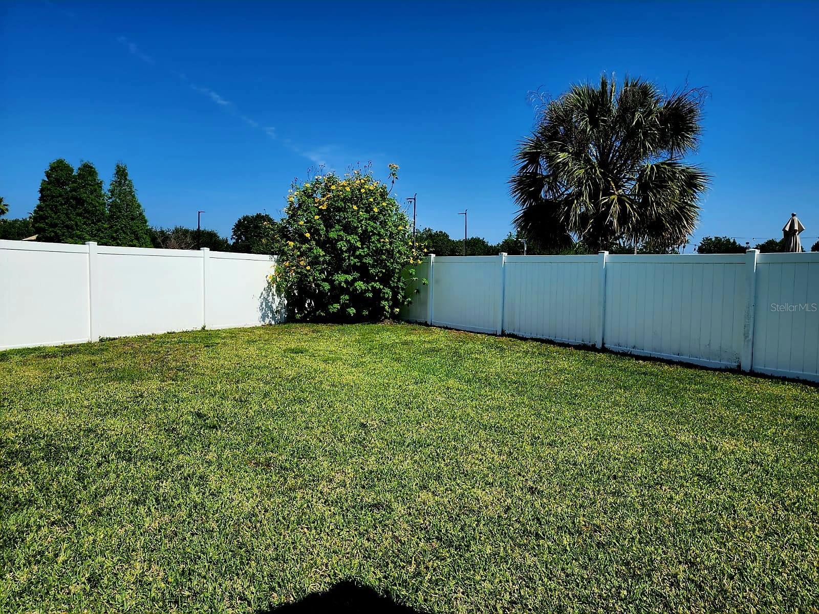 11514 Bay Gardens Loop Property Photo 8