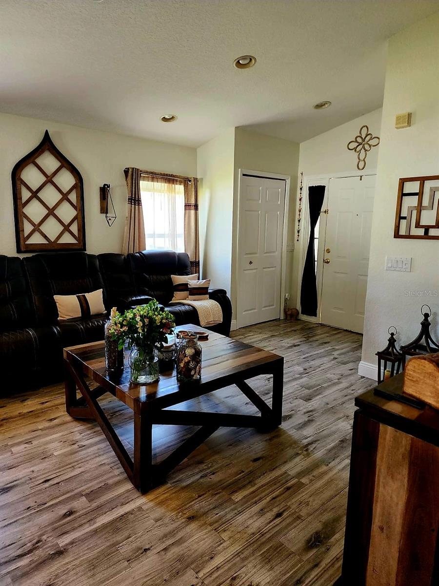 11514 Bay Gardens Loop Property Photo 12