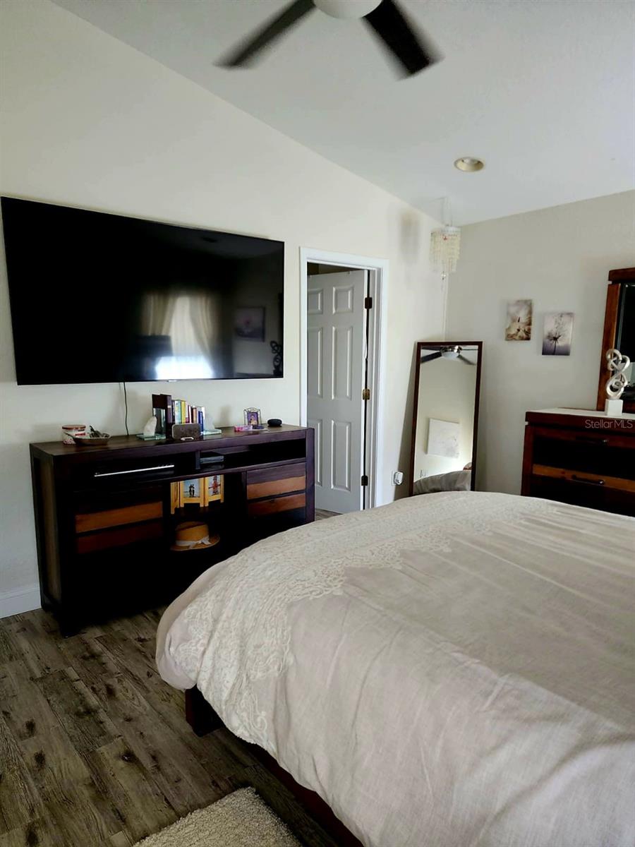 11514 Bay Gardens Loop Property Photo 24