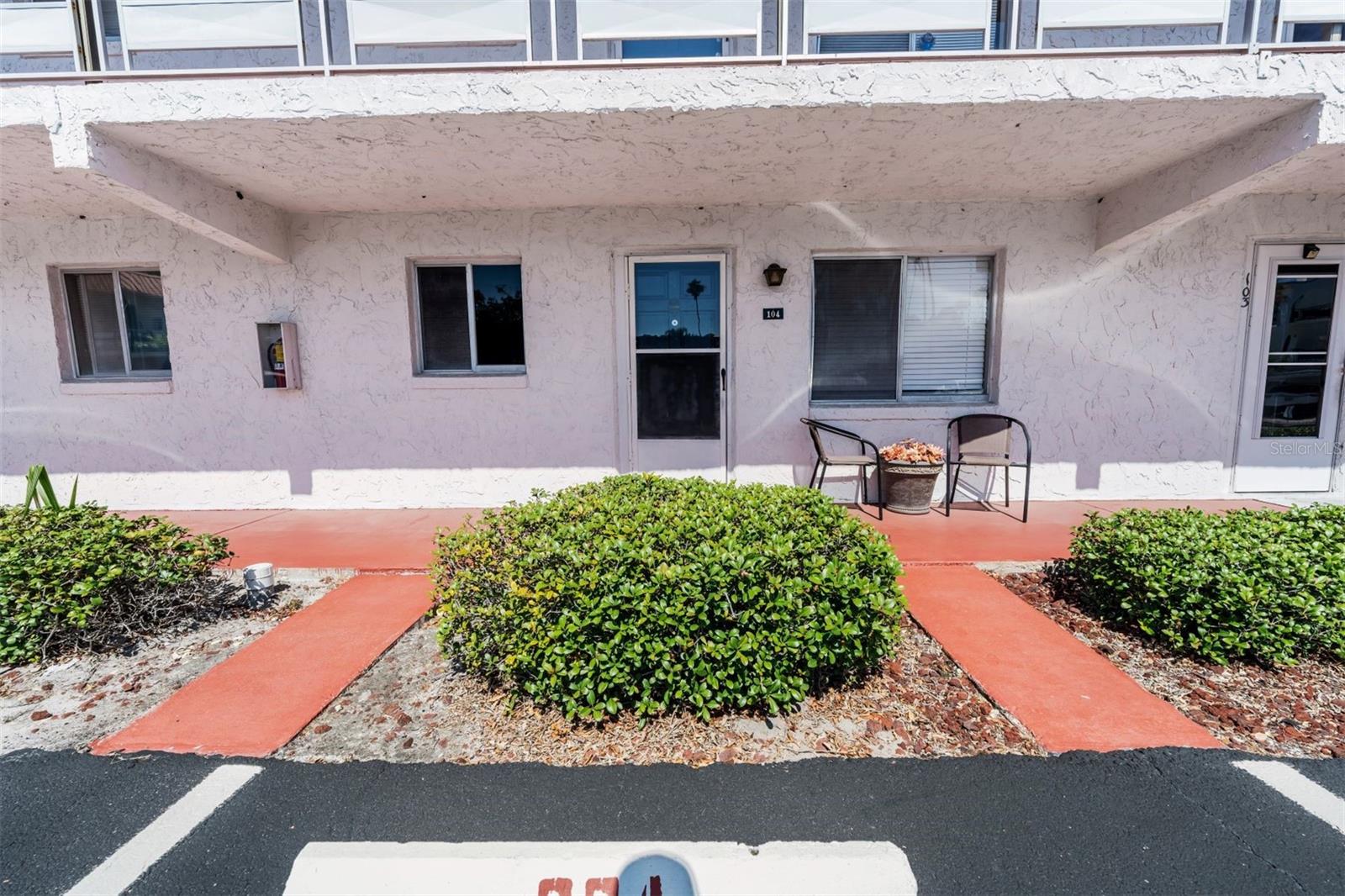 1100 Martinique Dr #104 Property Photo 1