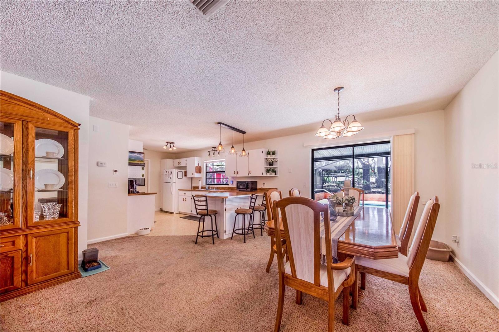 8881 Cypresswood Dr Property Photo 8