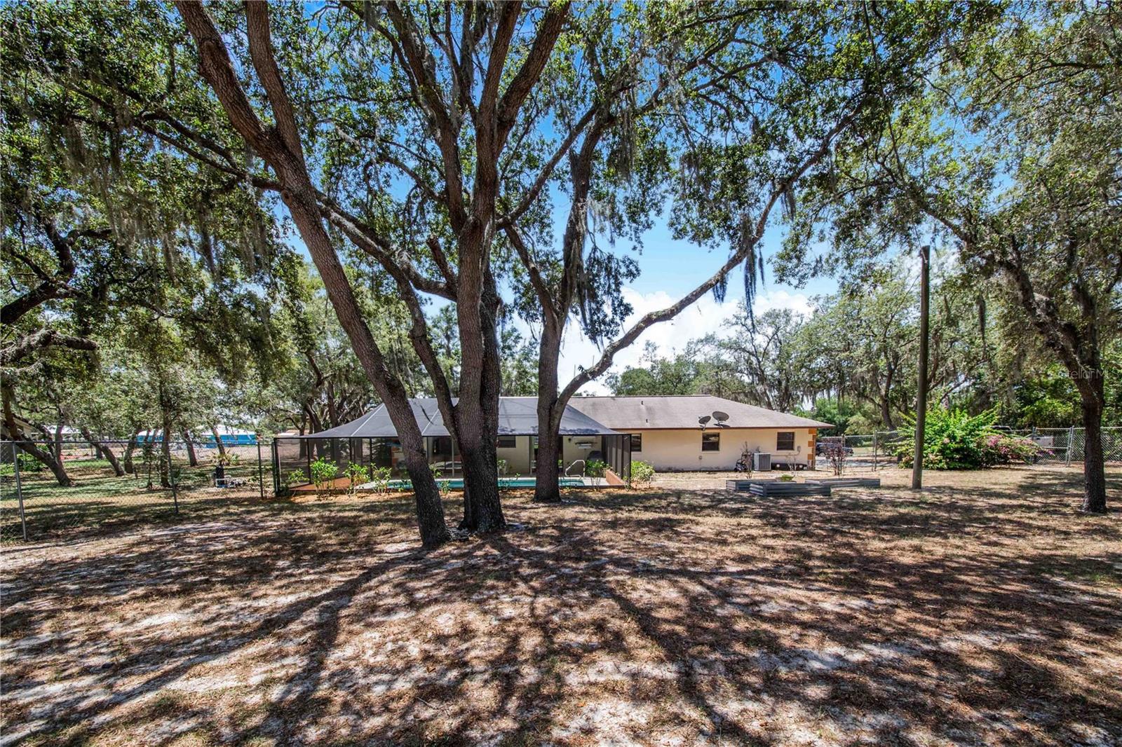 8881 Cypresswood Dr Property Photo 29
