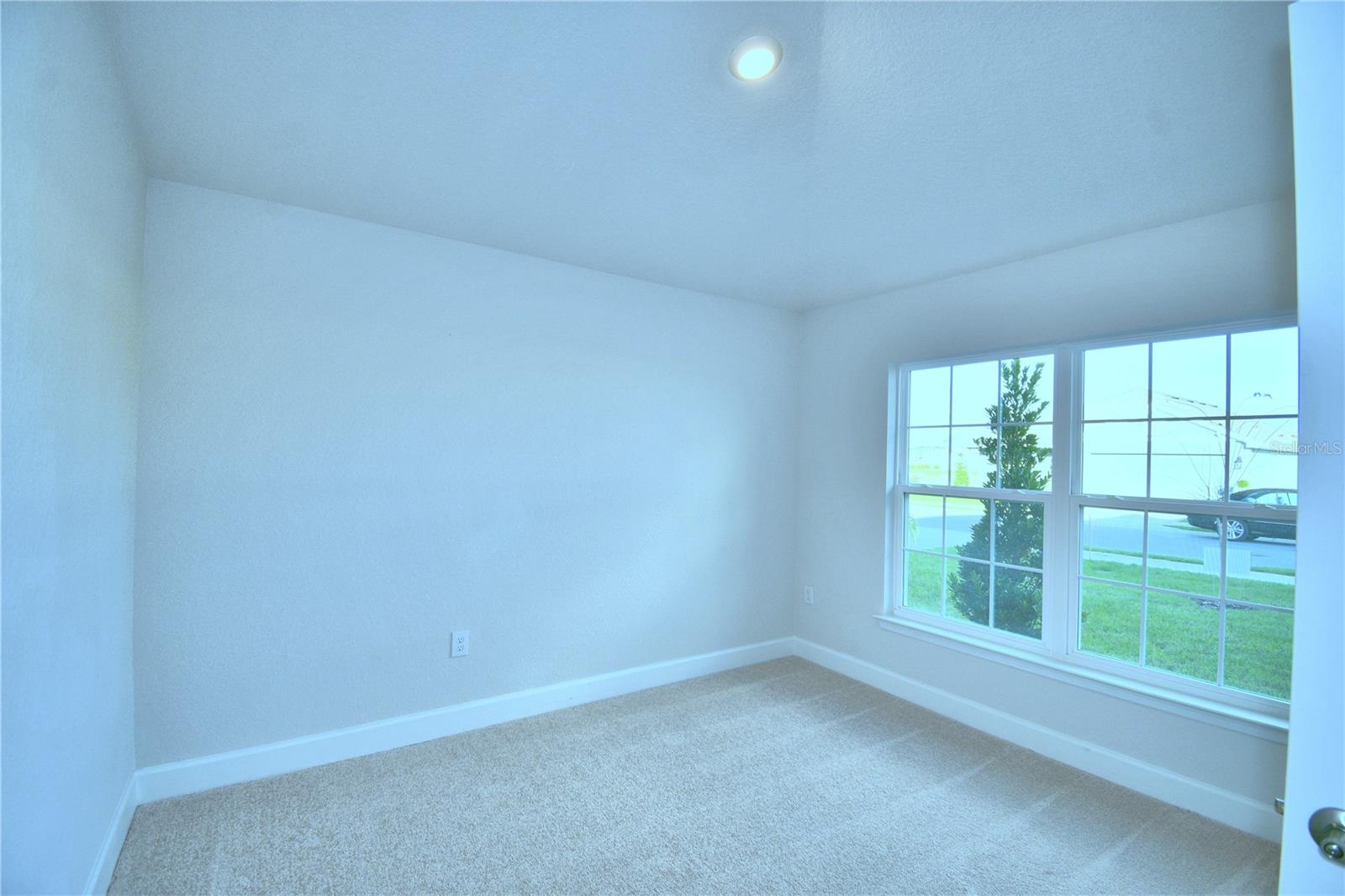 1273 Tagliamento Ln Property Photo 5