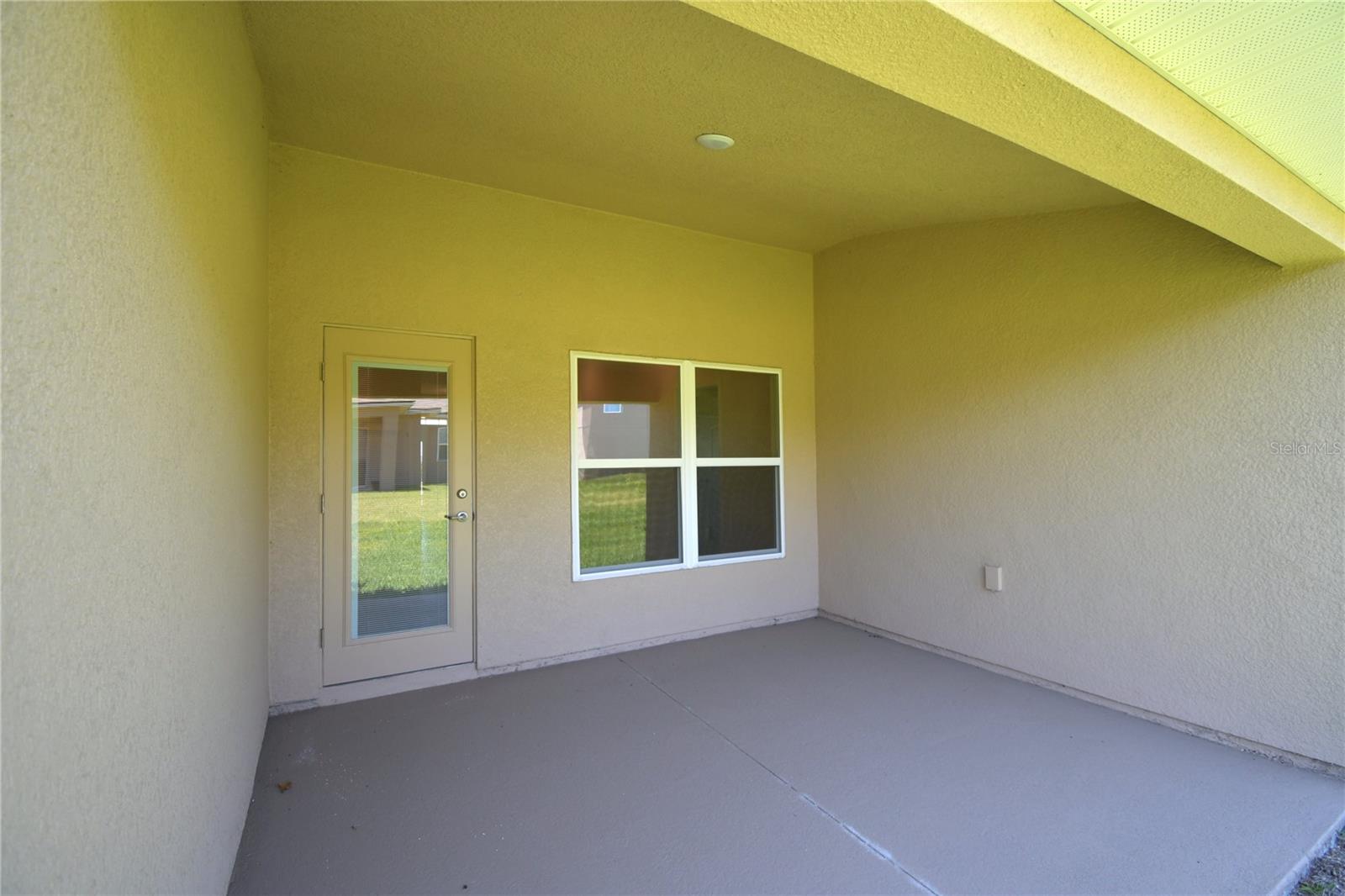 1273 Tagliamento Ln Property Photo 30