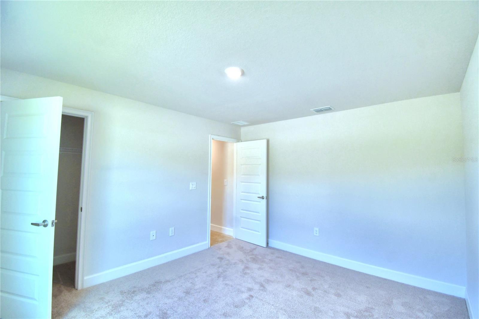 1261 Tagliamento Ln Property Photo 4