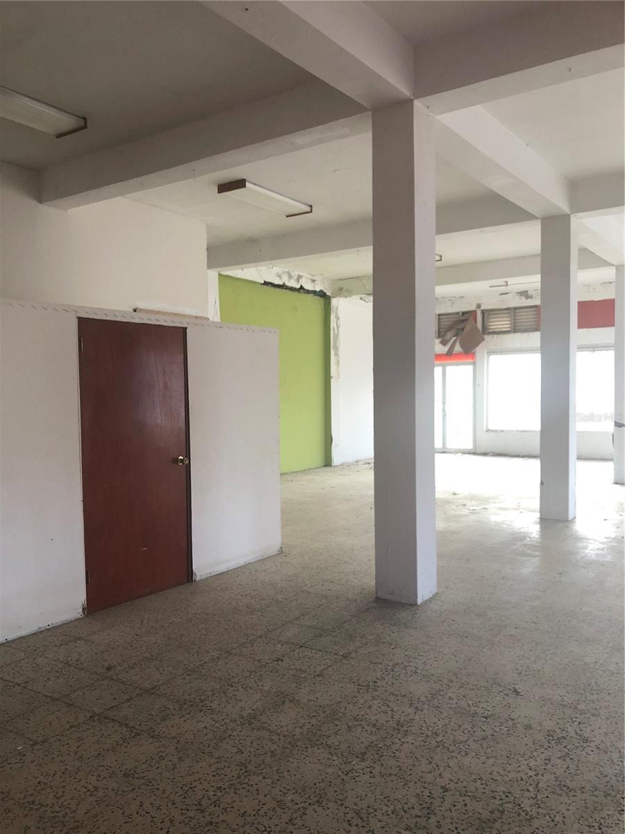 #16 Eugenio Maria De Hostos Property Photo 7