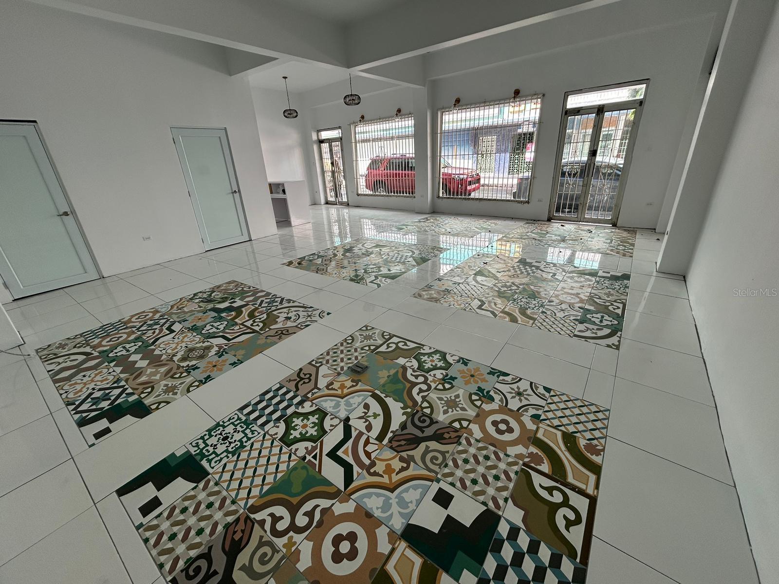 Local 1 Mayor St & Sol St, Edificio Zamora Property Photo 8