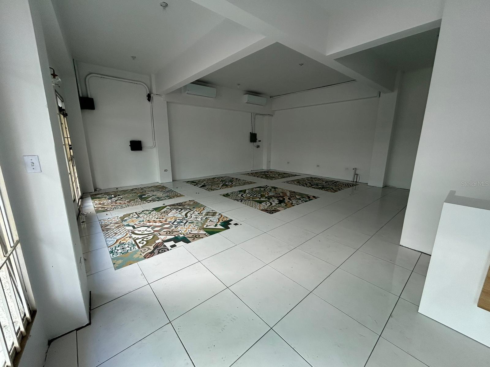 Local 1 Mayor St & Sol St, Edificio Zamora Property Photo 11