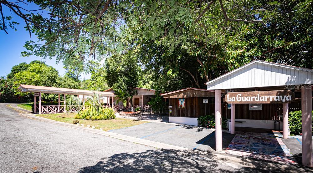 127 Km 4.3 Bo. Quebradas Ave Property Photo 27