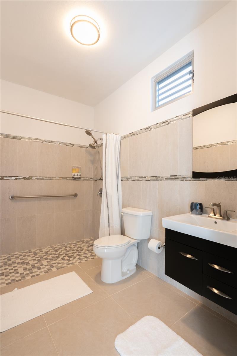 Urb. Sardinera Beach B 12 Calle I Property Photo 20