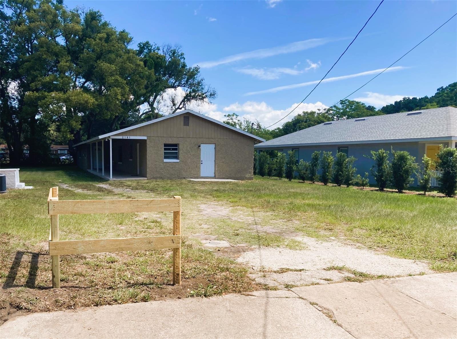 2101 Warrens Ave Property Photo 3
