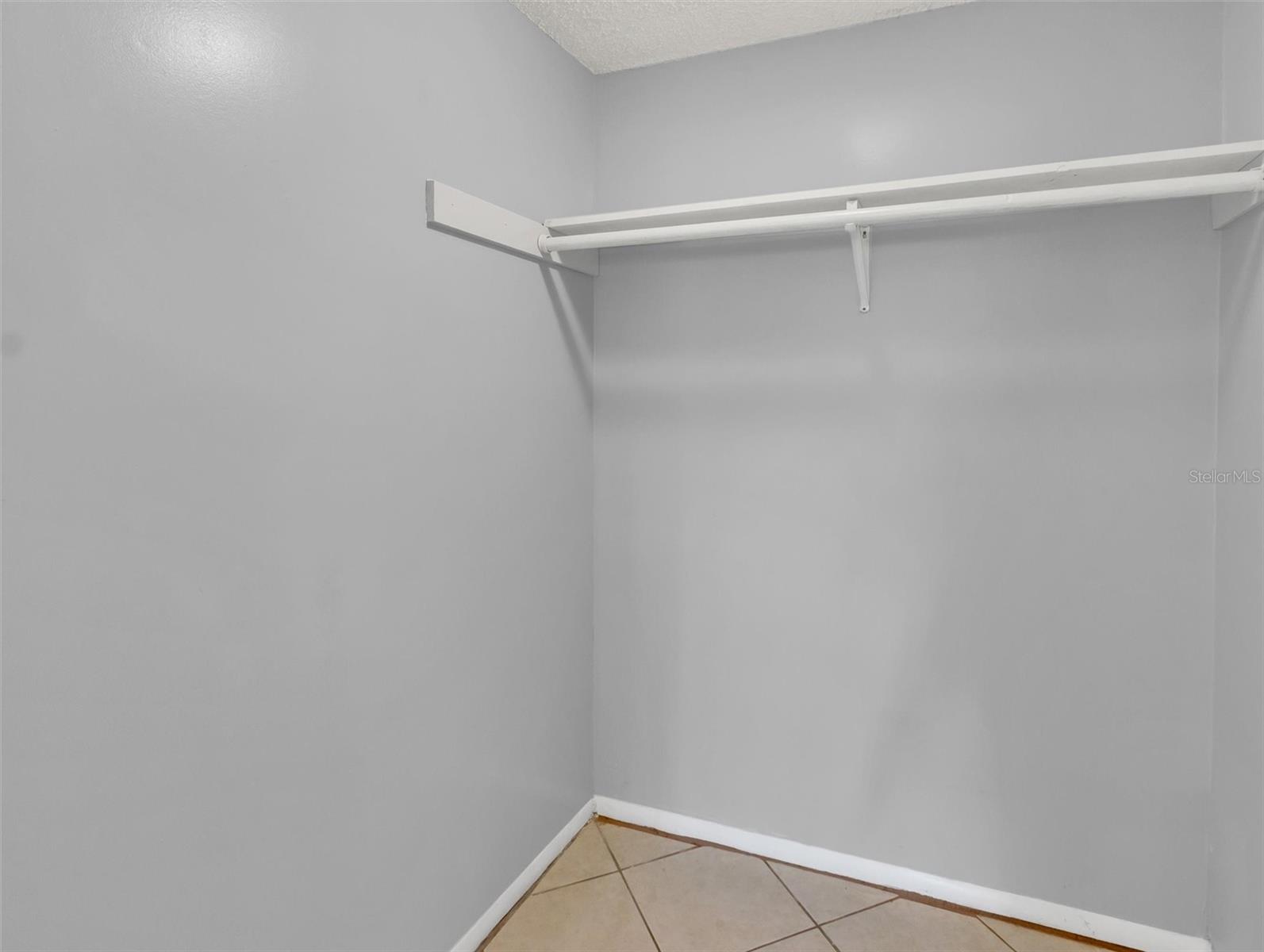 2101 Warrens Ave Property Photo 29