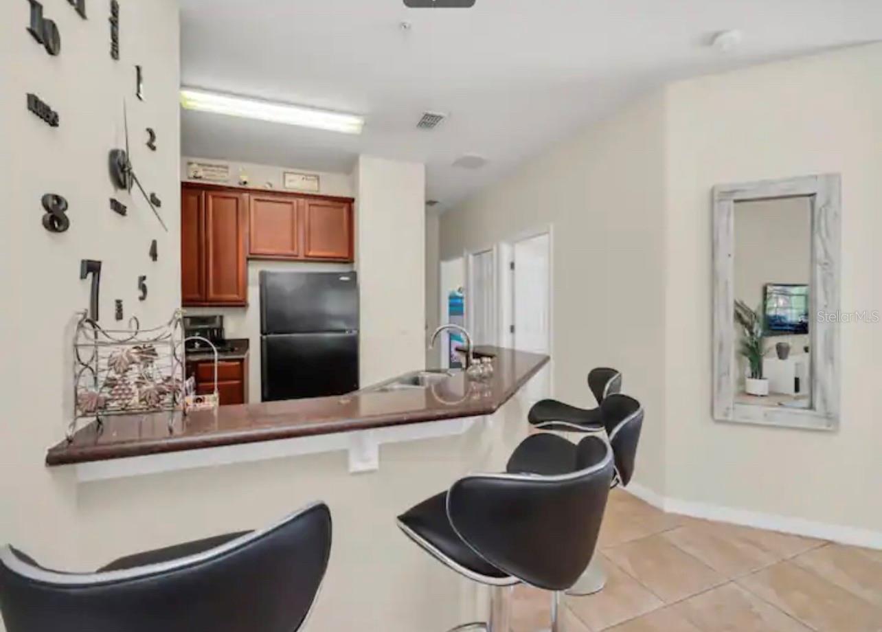 2736 Oakwater Dr #2736 Property Photo 7