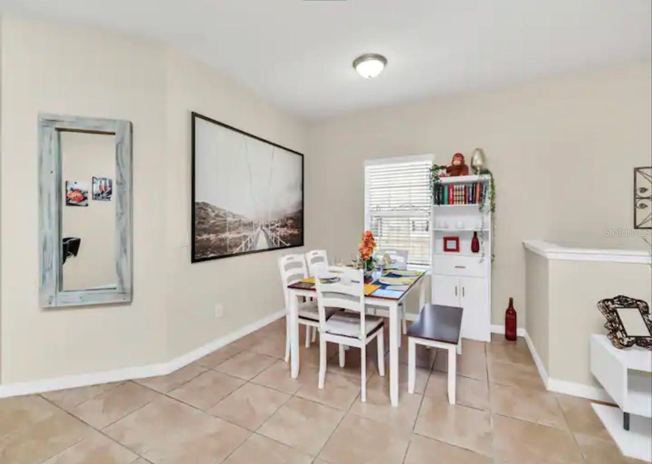 2736 Oakwater Dr #2736 Property Photo 17