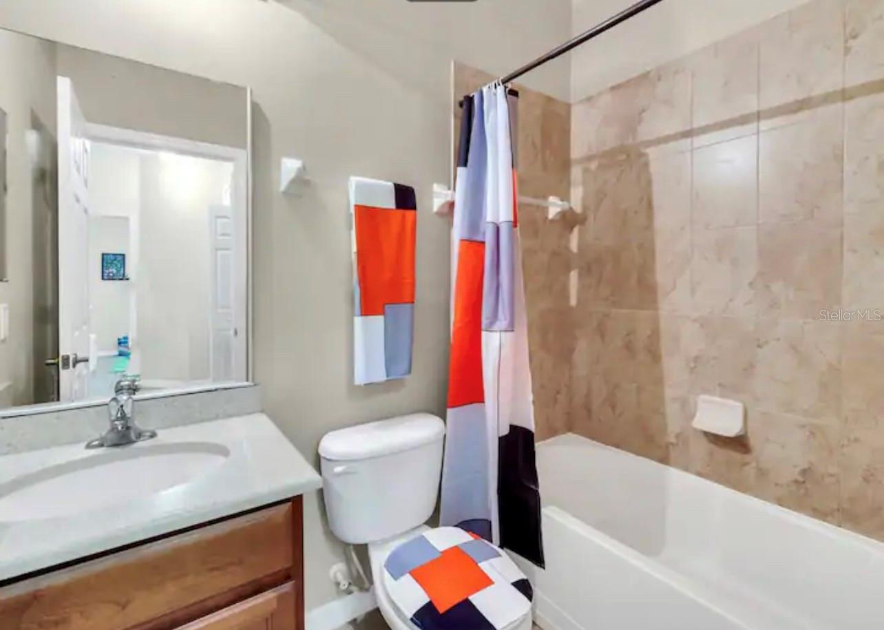 2736 Oakwater Dr #2736 Property Photo 26