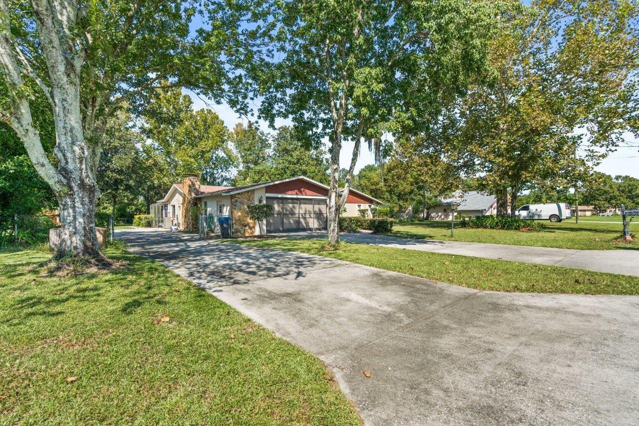 12444 Coronado Dr Property Photo 3