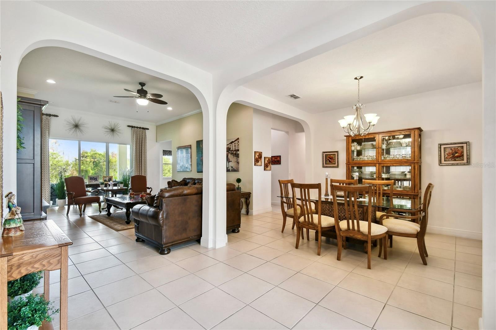 804 San Raphael St Property Photo 5
