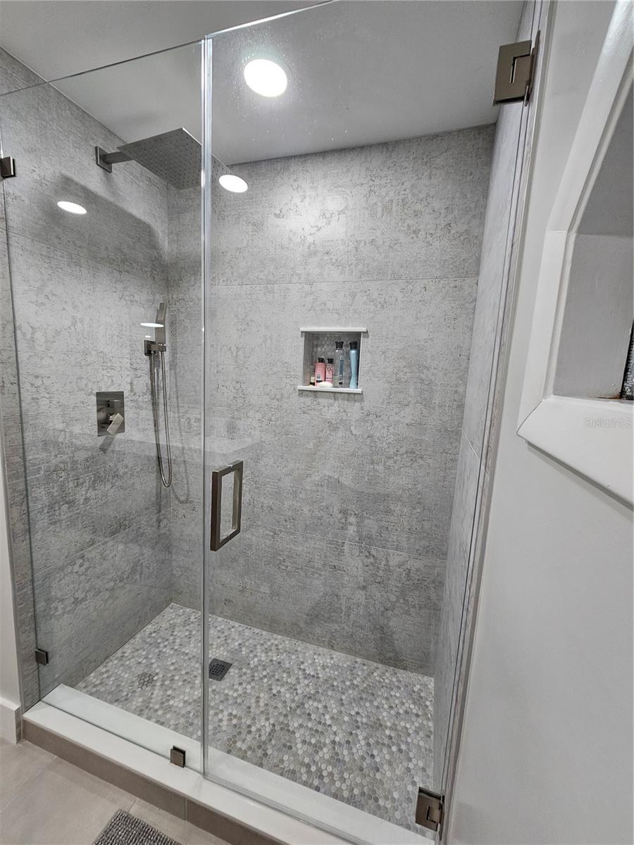 975 Coronado Dr Property Photo 27