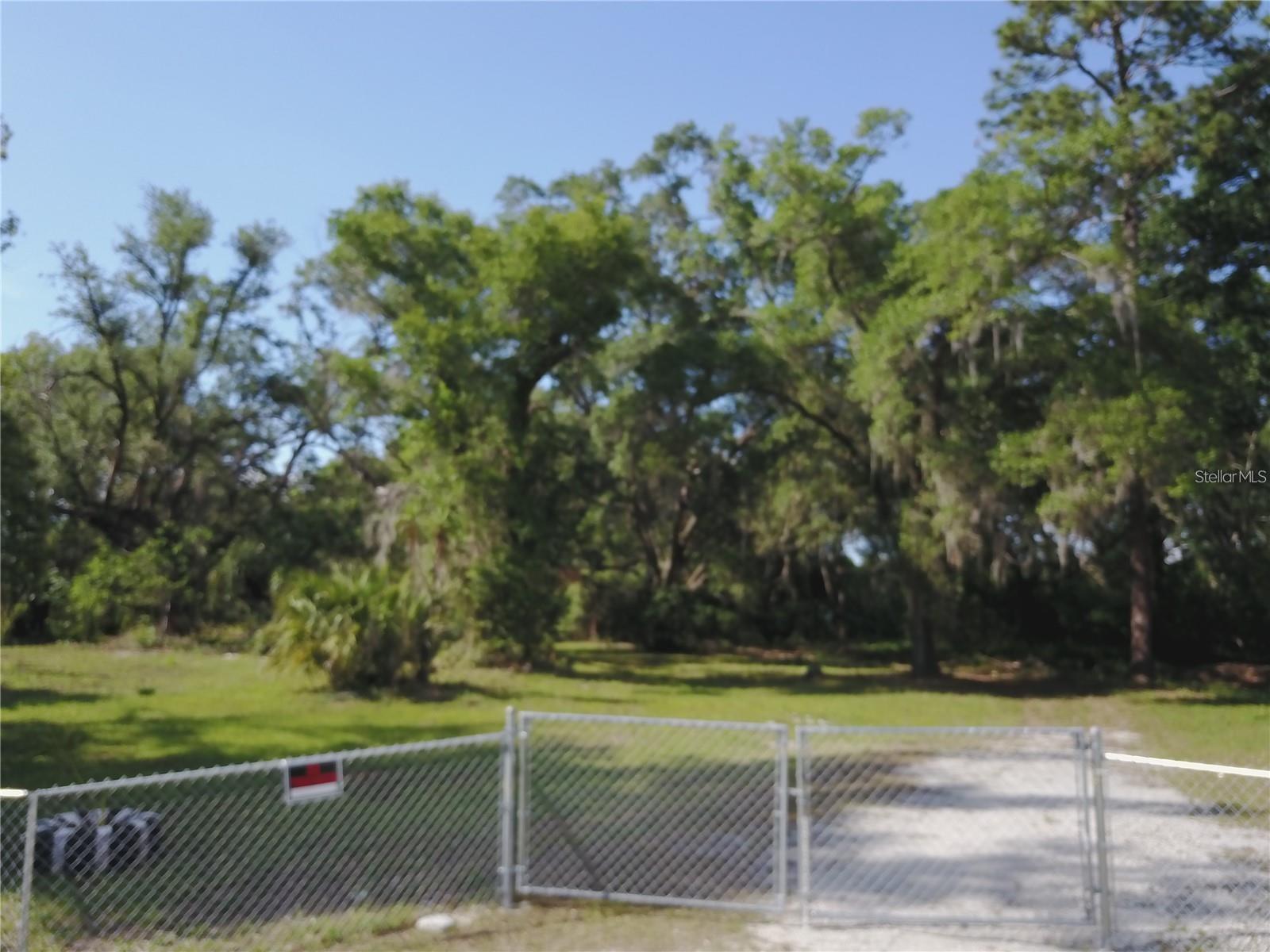 3377 Riverside Park Rd Property Photo