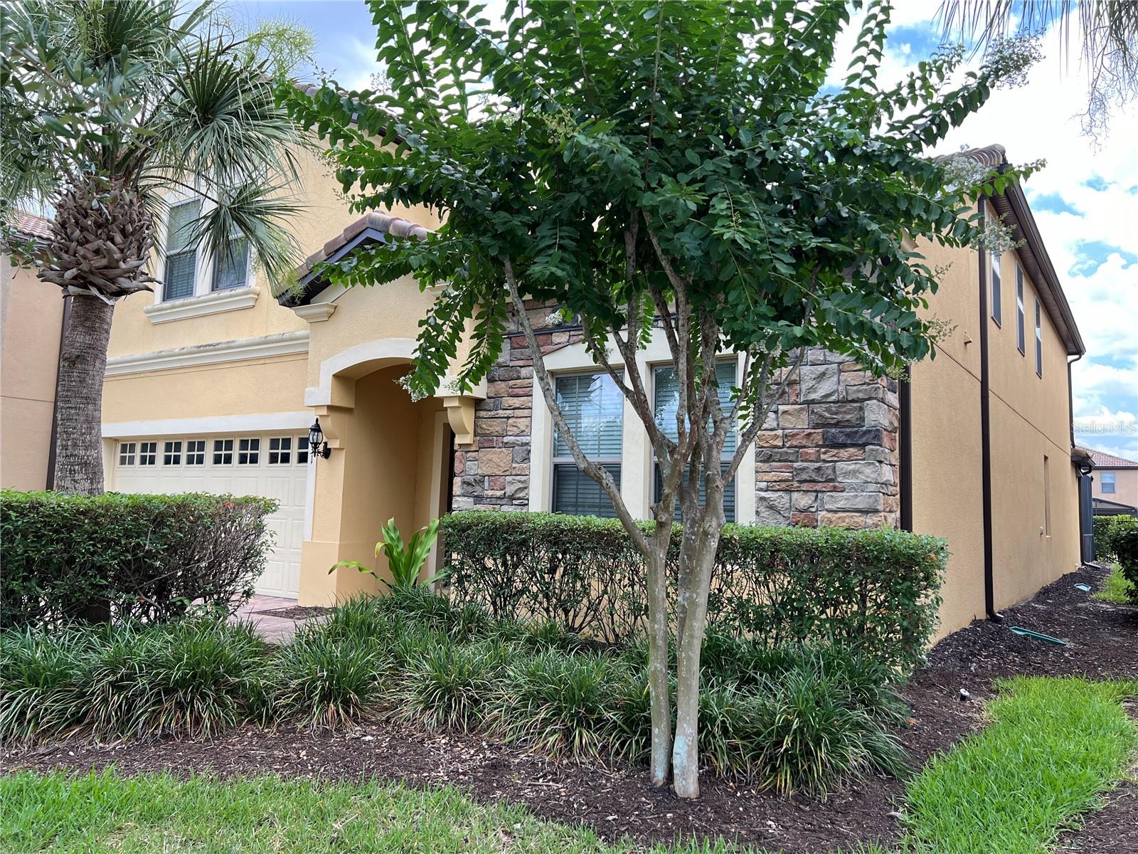 2131 Tripoli Ct Property Photo 3