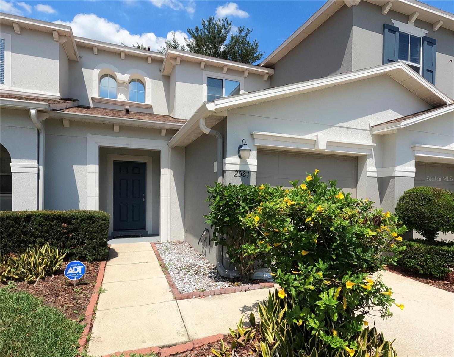 2581 Aventurine St Property Photo 2