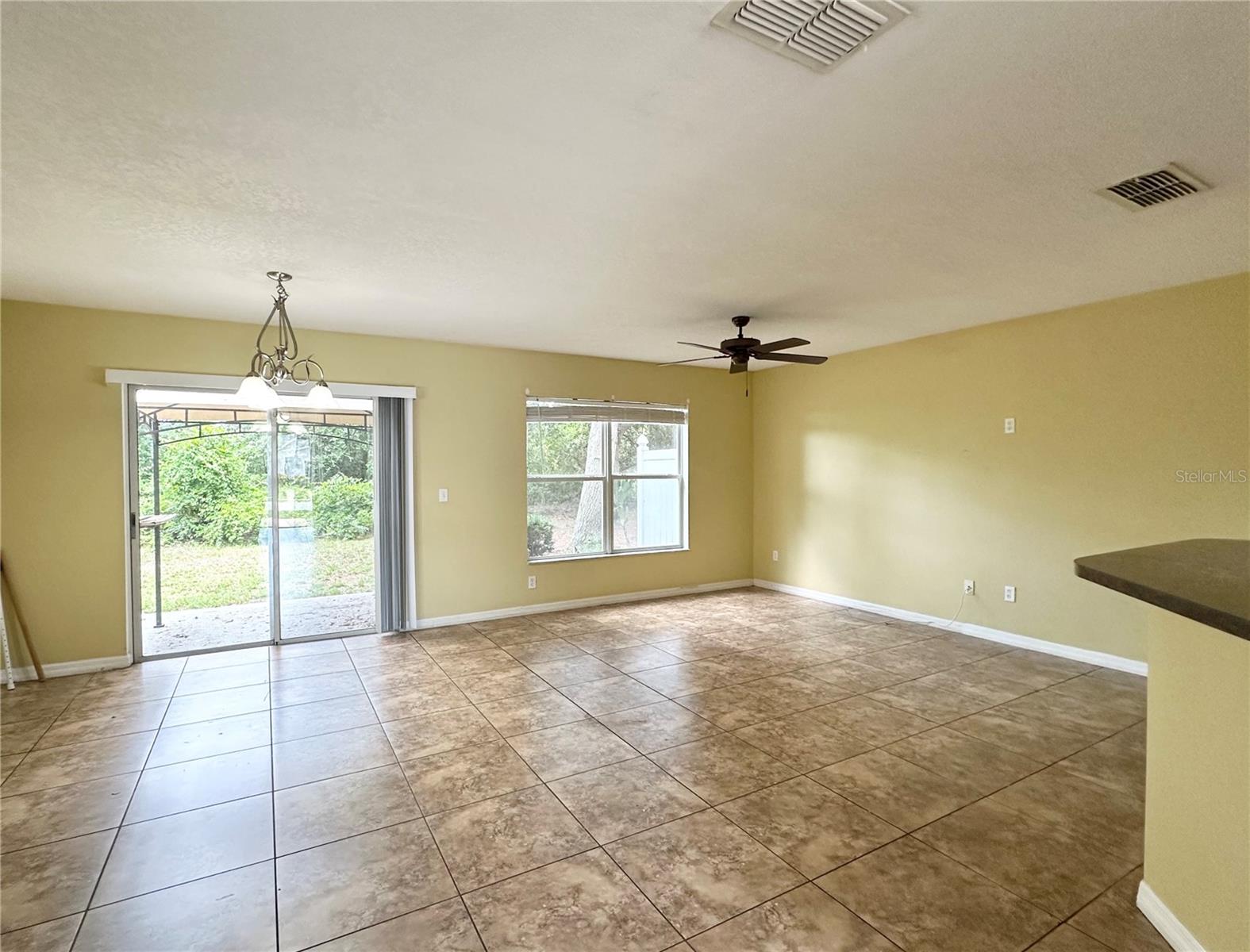 2581 Aventurine St Property Photo 5