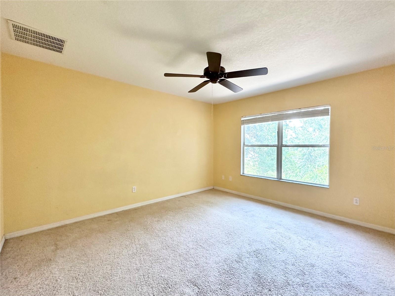 2581 Aventurine St Property Photo 9