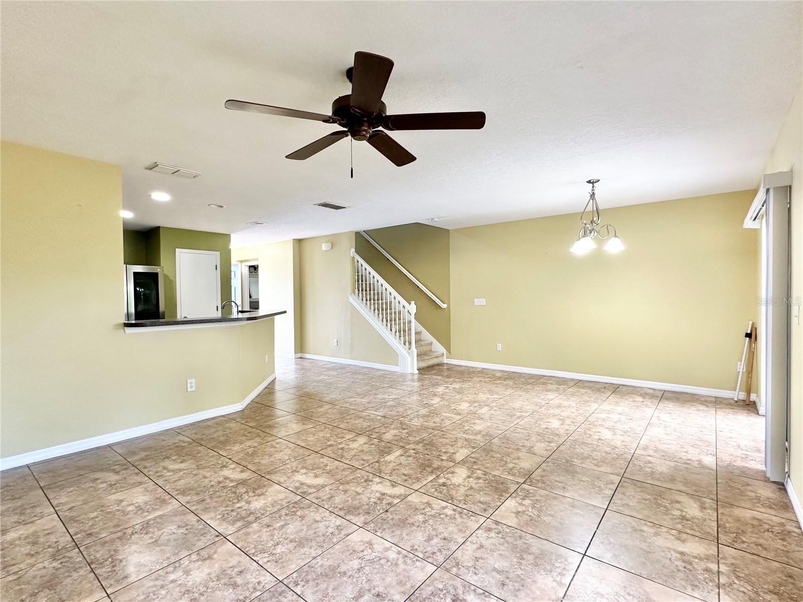 2581 Aventurine St Property Photo 11