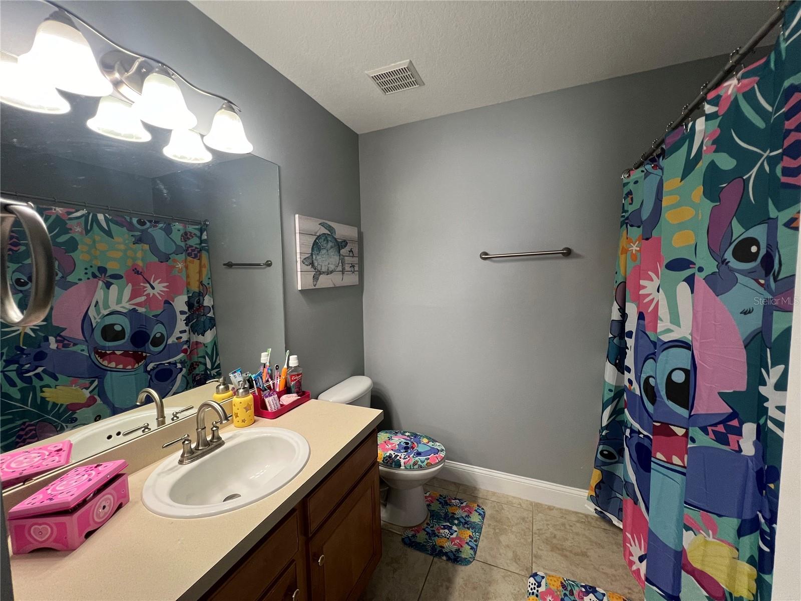 7132 Five Oaks Dr Property Photo 17