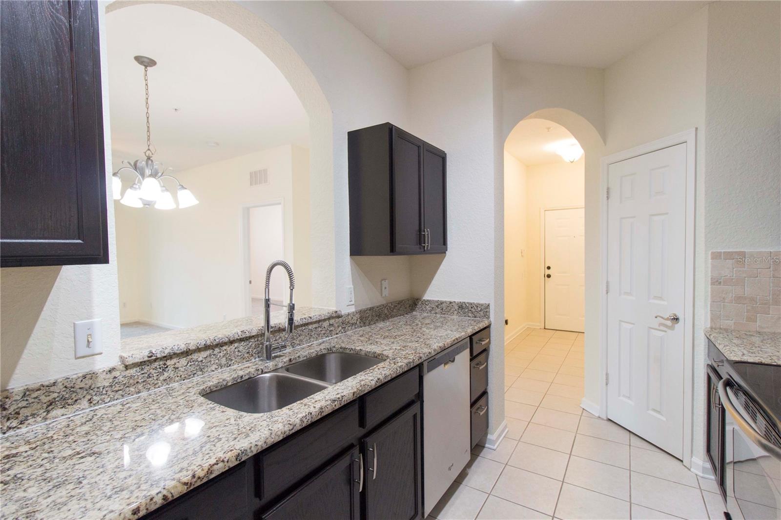 6451 Old Park Ln #406 Property Photo 6