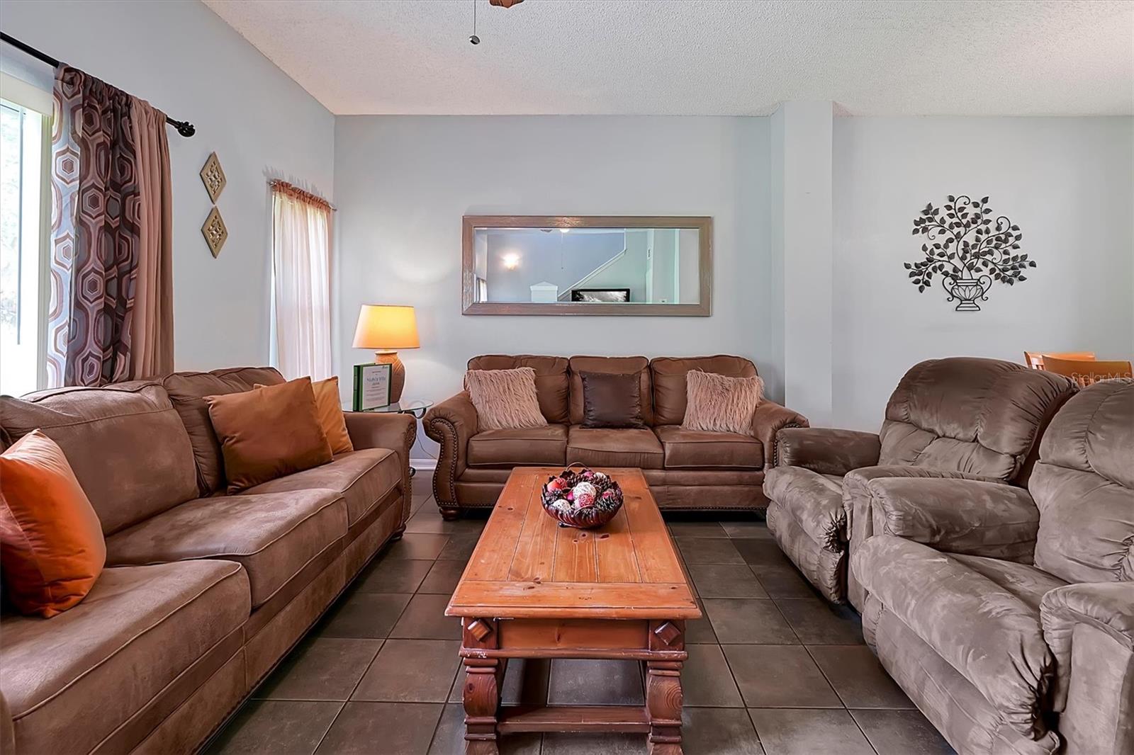 2758 Sun Key Pl Property Photo 6